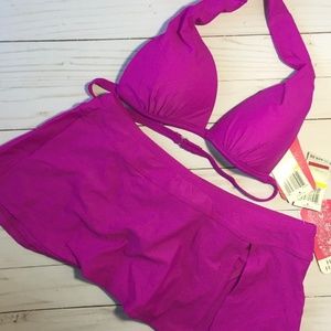 NWT Gorgeous magenta 2 piece skirted bikini size M